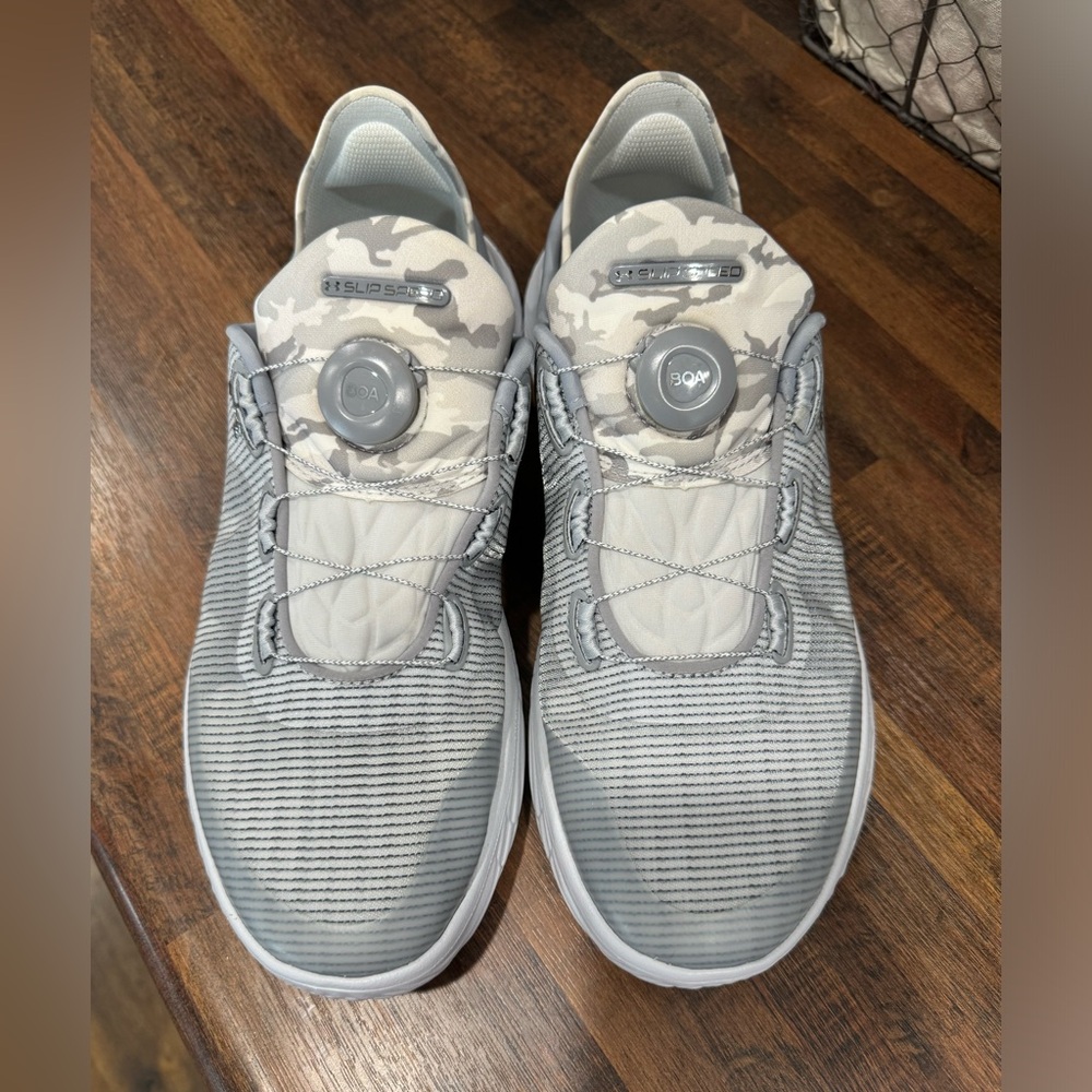 Slip Speed Under Armour Men’s Tennis Shoe Size 11